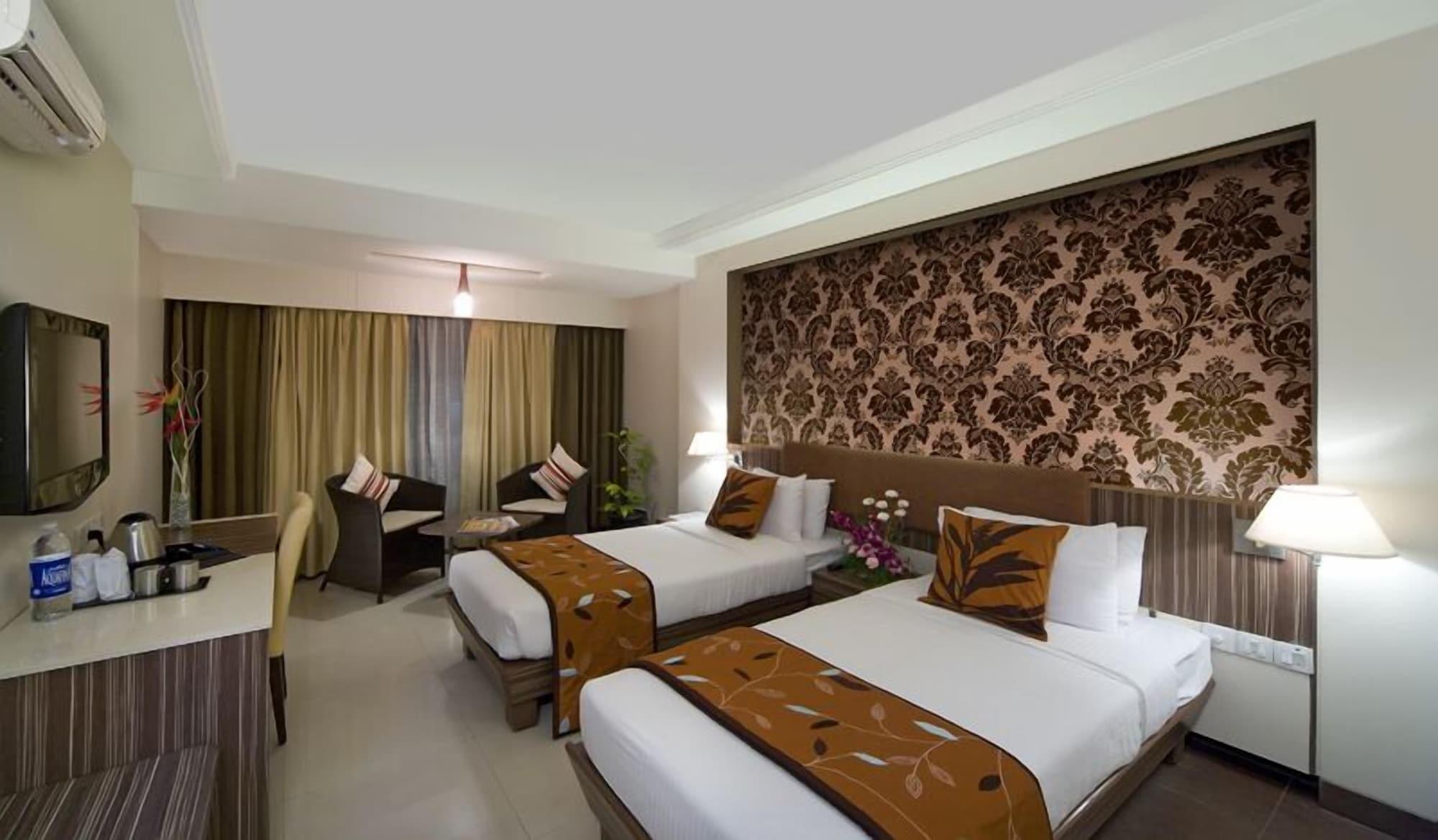 Kapila Business Hotel Pune Ngoại thất bức ảnh
