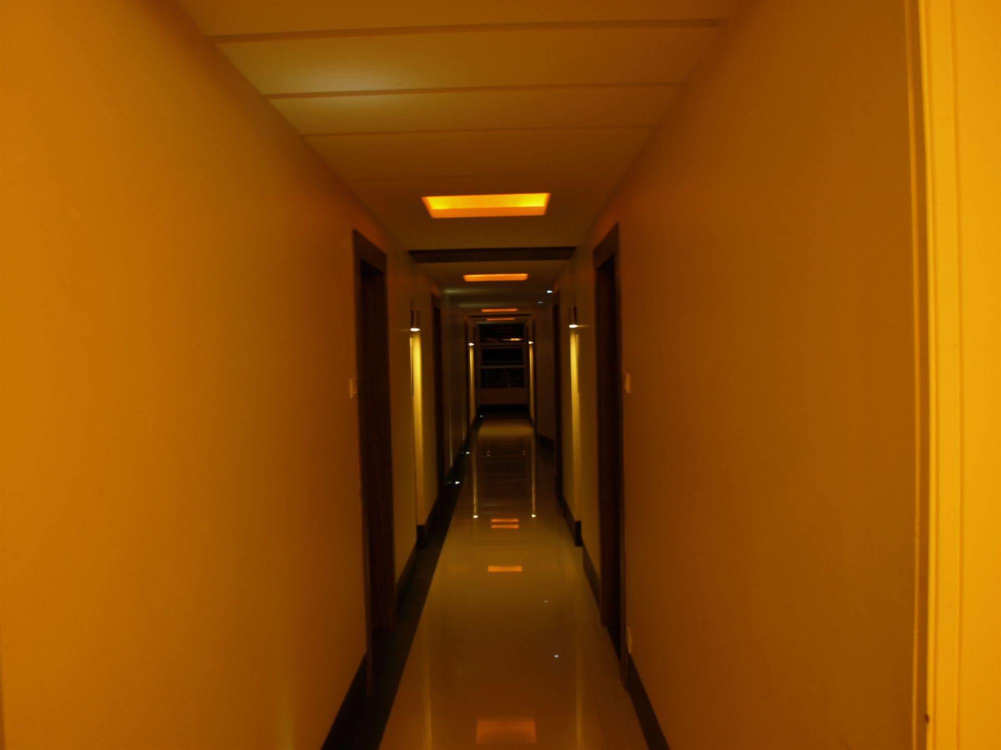 Kapila Business Hotel Pune Ngoại thất bức ảnh