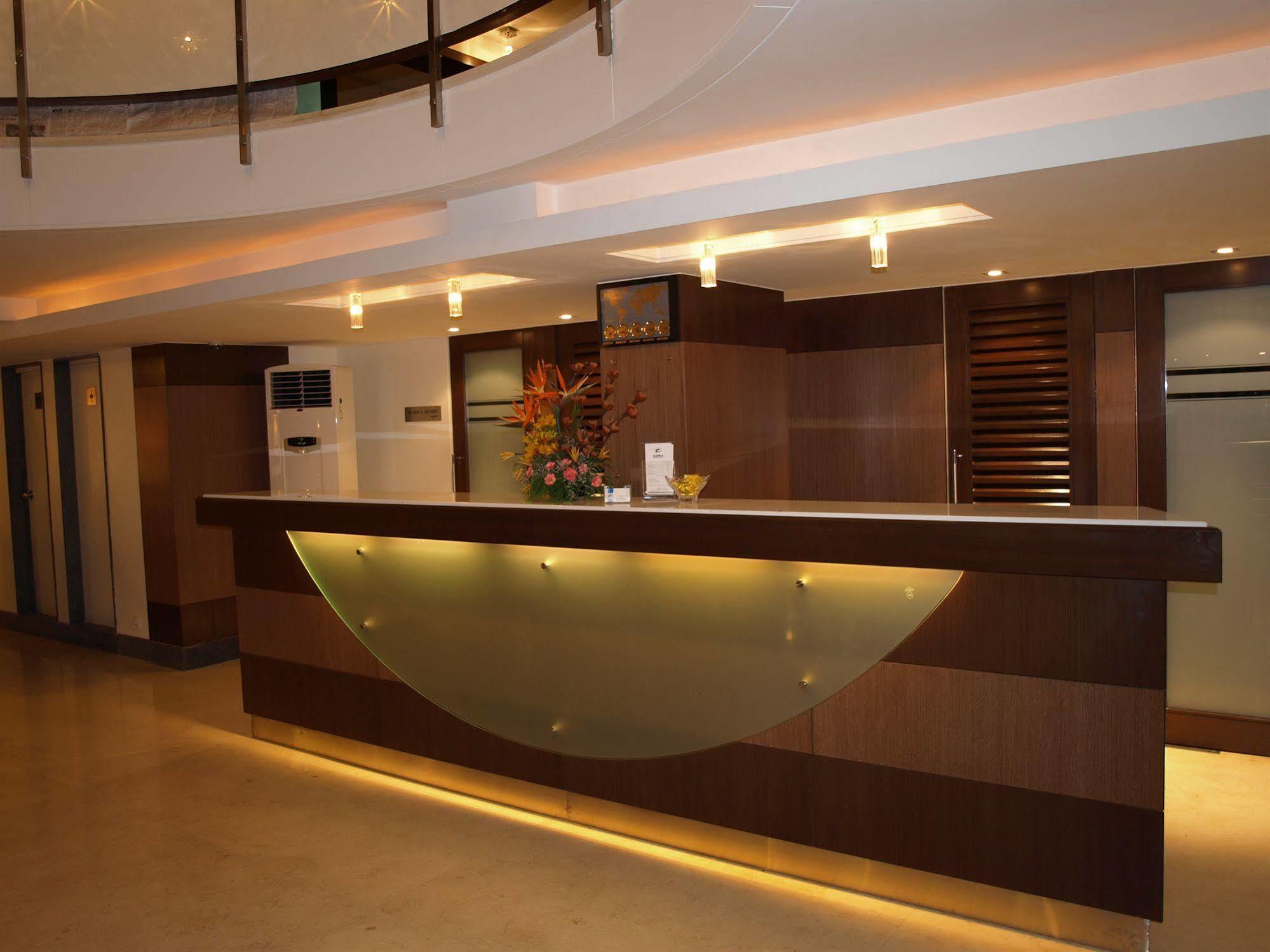Kapila Business Hotel Pune Ngoại thất bức ảnh
